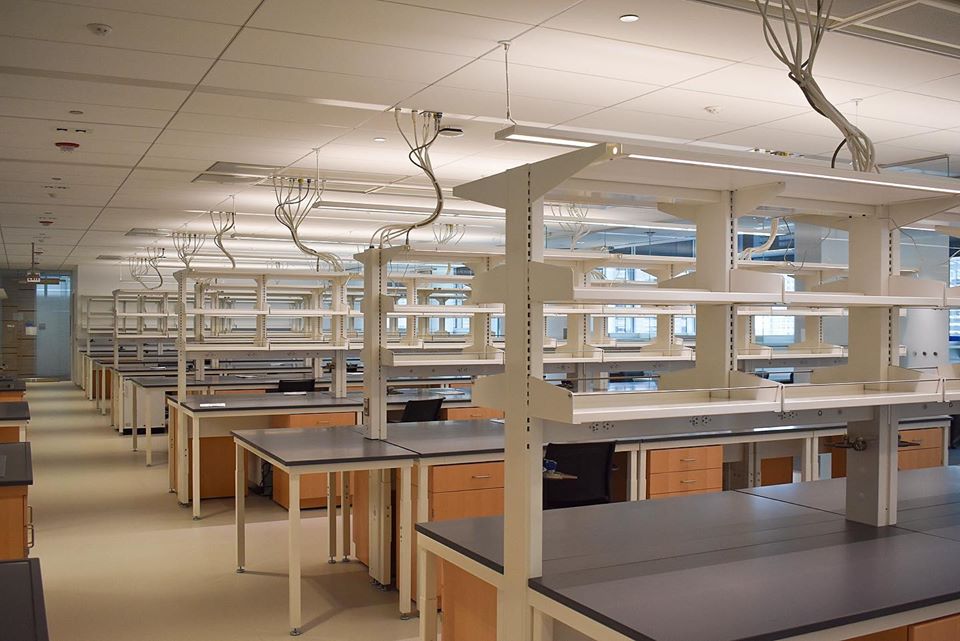 Northwestern University BioMed Lab - Siteline Interior Carpentry